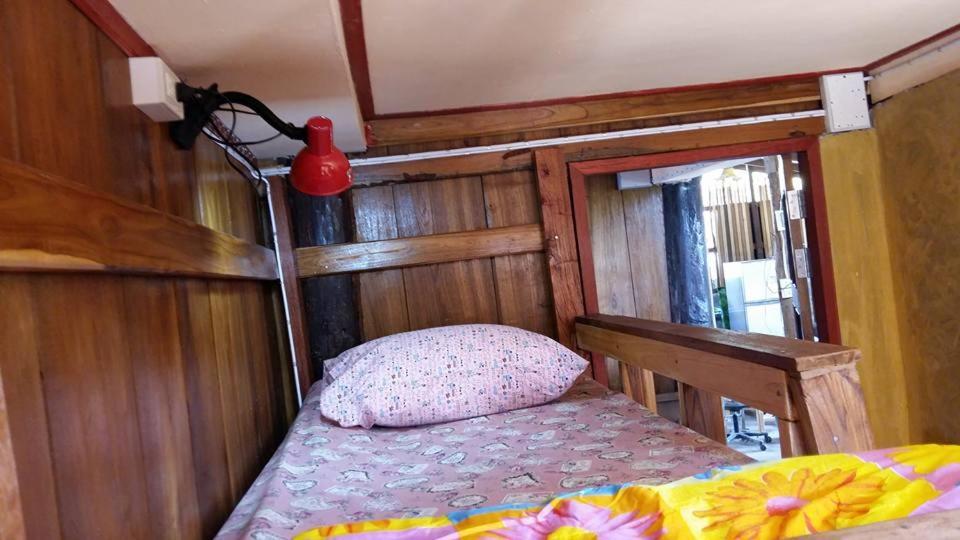 Cactus Hostel Чиангмай Экстерьер фото